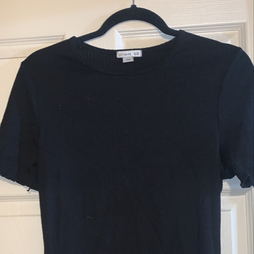 Ruffle sleeve and bottom t